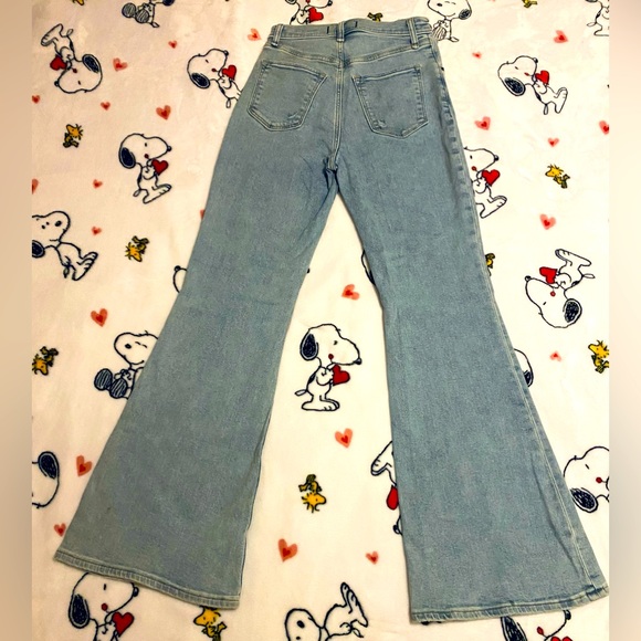 *SOLD* AMBERCROMBBIE AND FITCH | Curve Love Ultra High Rise Flare Jeans - Picture 2 of 4